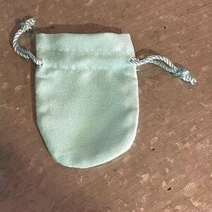 #175 Oirlv Best Velvet Gift Bags Jewelry Pouches Qty 50pcs